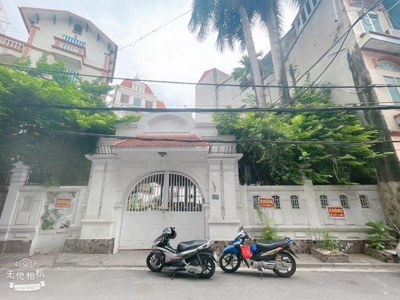 Biệt thự mặt phố Hoa Bằng, Cầu Giấy 325m² giá 109 tỷ - Cơ hội đầu tư đẳng cấp!