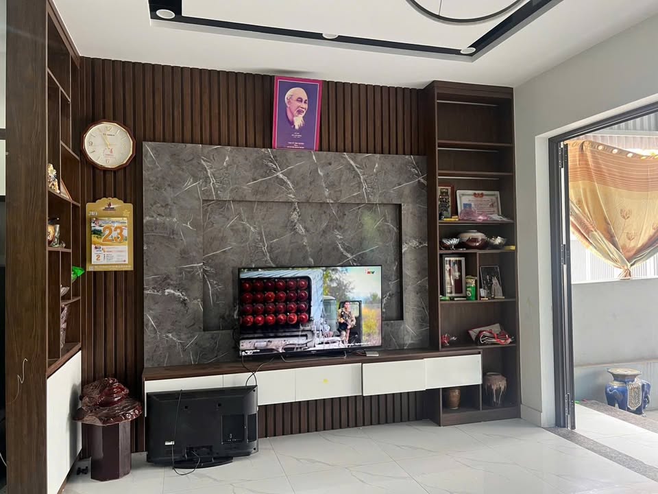 Nhà phố Quyết Thắng Thái Nguyên 156m² giá 4 tỷ - Sổ đỏ chính chủ, vào ở ngay!