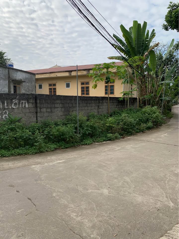 Đất nền Tràng Đà, Tuyên Quang 103m² giá 790 triệu - Đối diện trường mầm non!