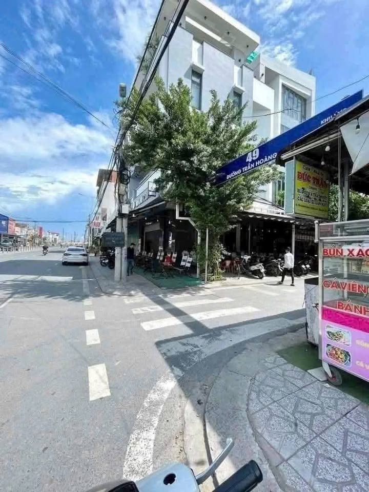 Đất nền khu biệt thự Trần Hoàng Na 196m² giá 6.8 tỷ - Cơ hội đầu tư hiếm có!