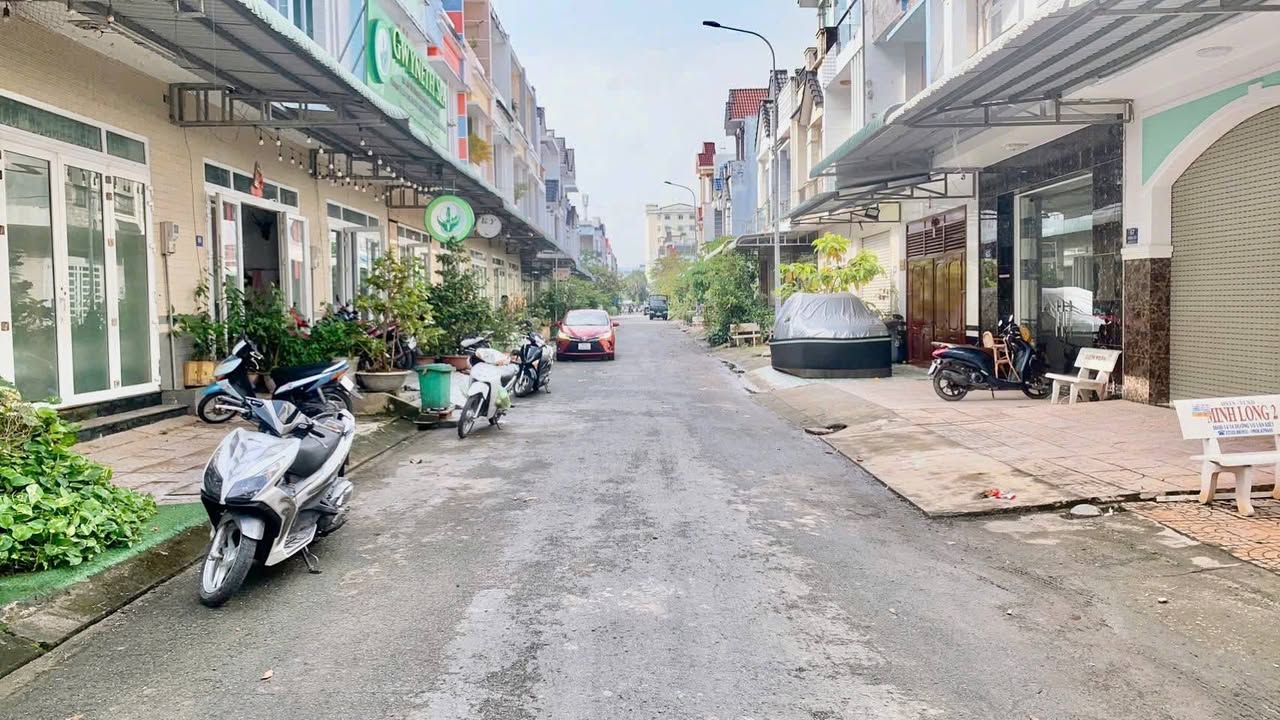 Đất nền đường 8C2 KDC Hưng Phú, Cần Thơ 60m² giá 3.68 tỷ - Vị trí đẹp, thương lượng ngay!