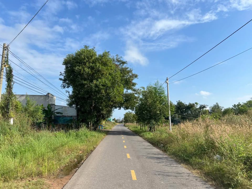 Đất nền mặt tiền nhựa Hàm Liêm 147m² giá 1.05 tỷ - Cơ hội đầu tư tuyệt vời!