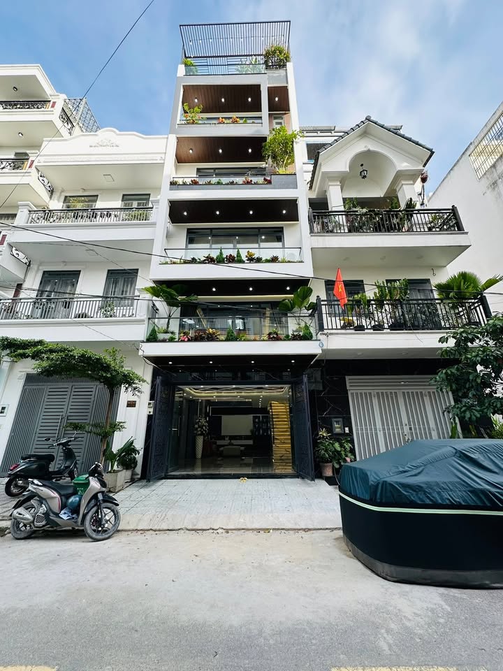 Nhà phố quận 12, đường Nguyễn Văn Quá, 52m² giá 8.4 tỷ - Vị trí đắc địa gần Gò Vấp!