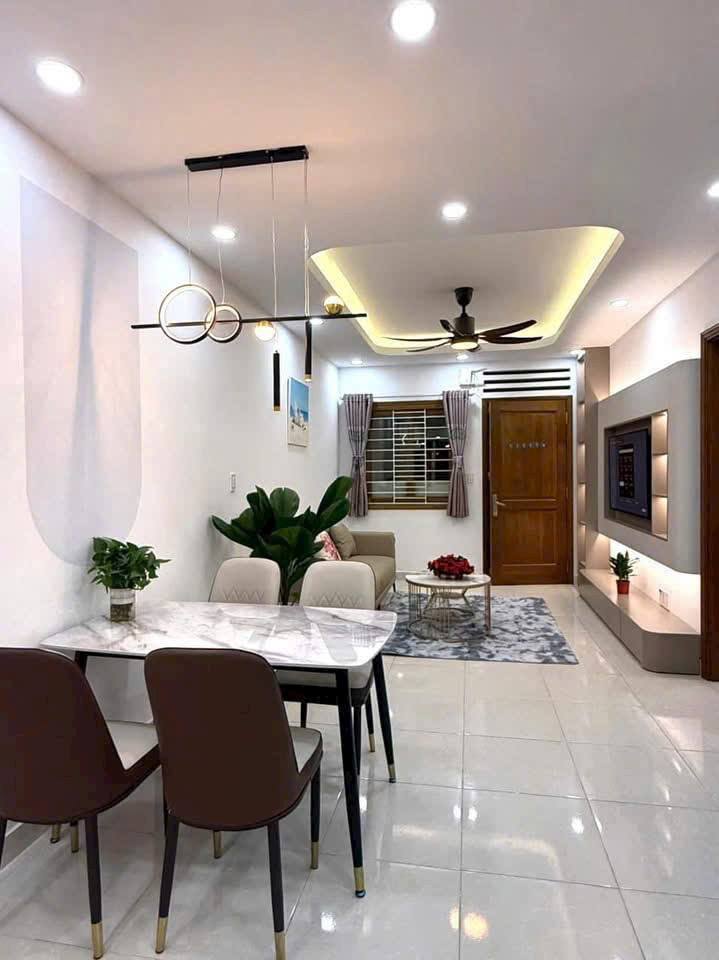 Căn hộ CT5 Vĩnh Điềm Trung 59m² giá 2.35 tỷ - Full nội thất mới, sẵn sàng vào ở ngay!