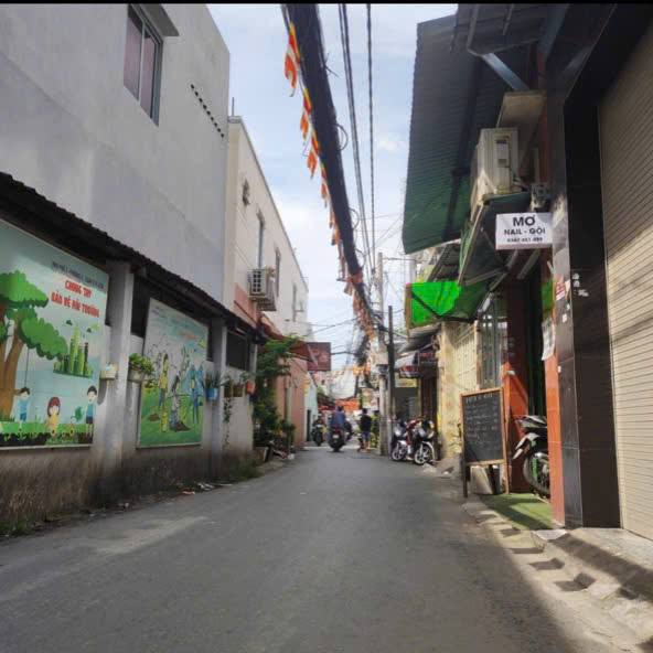 Nhà hẻm 154/ Âu Dương Lân, P3, Q8, 54.1m² - Tiện sửa chữa, giá tốt!