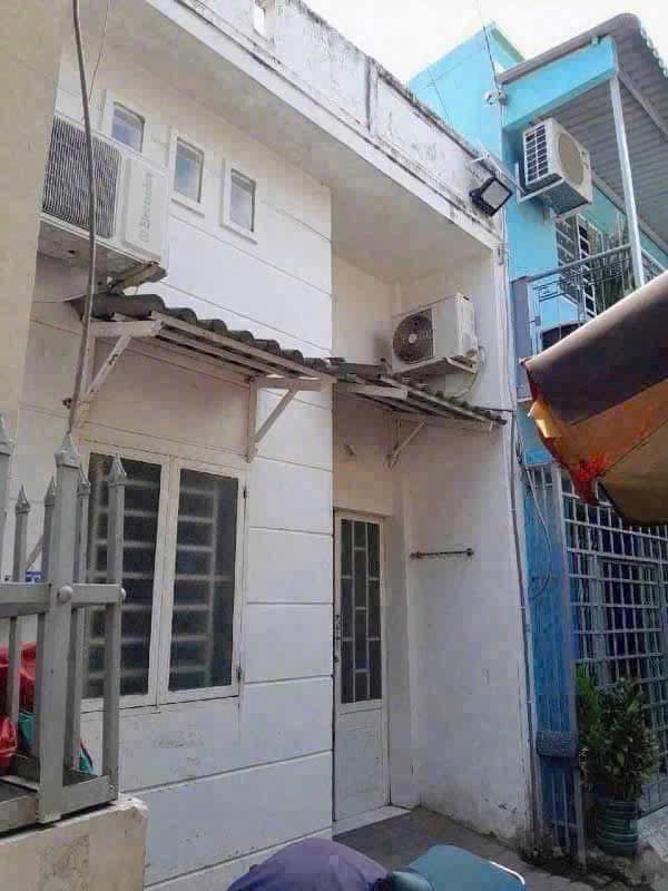 Nhà hẻm Đồng Hồ, phường Mỹ Hoà, Long Xuyên 49m² giá 800 triệu - Cơ hội đầu tư tuyệt vời!