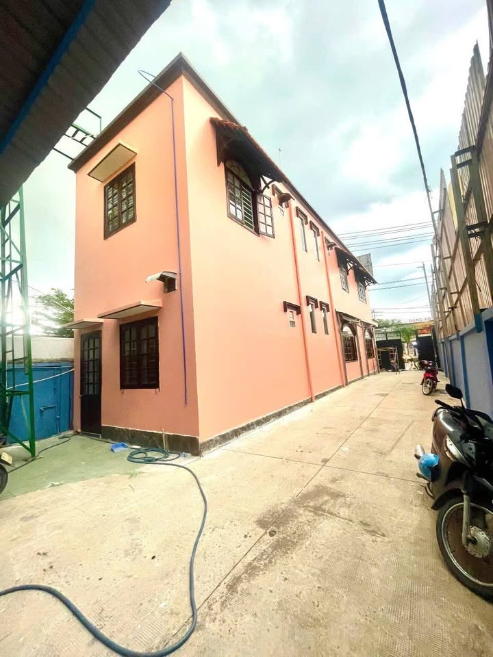 Đất nền Đặng Thúc Vịnh, Đông Thạnh, Hóc Môn 750m² giá chỉ 32 tỷ - Cơ hội đầu tư vàng!