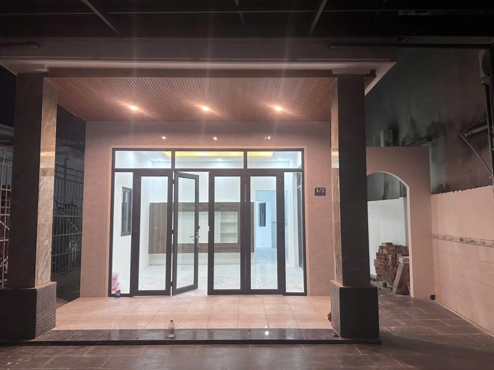 Nhà phố Phường 3, TP Tây Ninh 134m² giá 2.4 tỷ - Cơ hội sở hữu ngay!