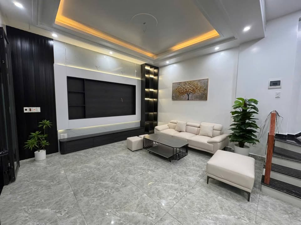 Nhà 4 tầng đẹp tại Đồng Hòa - Kiến An, Hải Phòng 45m² giá 3.05 tỷ - Ô tô đỗ cửa!