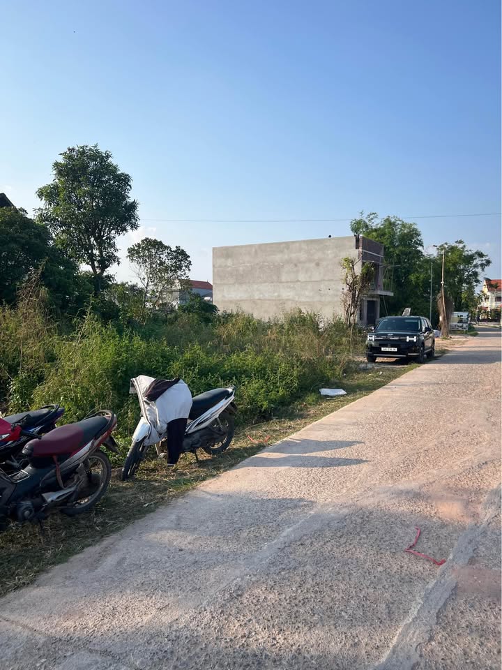 Đất nền Ninh Dương Móng Cái 103m² giá 1 tỷ - Cần bán gấp, sổ hồng chính chủ!