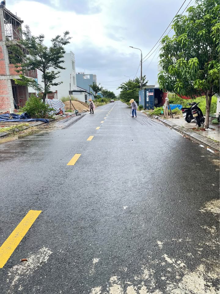 Đất nền Hoà Quý Đà Nẵng 105m² giá 5.1 tỷ - Lô sạch đẹp, sổ đỏ chính chủ!