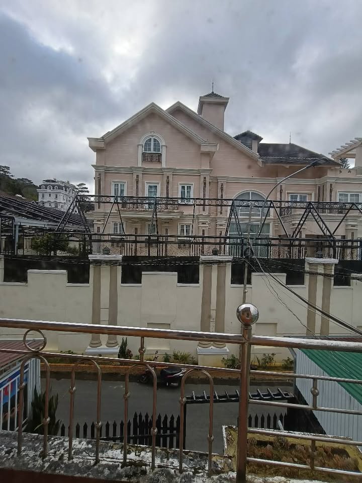 Căn hộ cho thuê đường Trần Thái Tông, Đà Lạt 80m² - View rừng thông thư giãn!