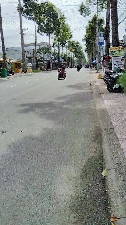 Đất mặt tiền đường Phạm Hữu Lầu, TP. Cao Lãnh 188m² - Tặng nhà hiện hữu!