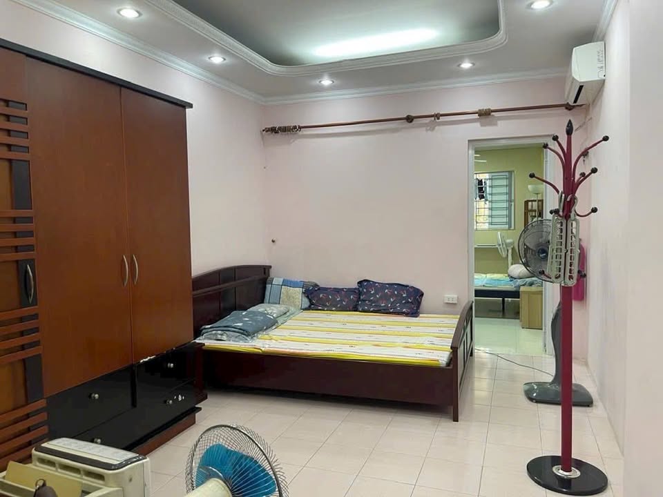 Căn hộ cho thuê tại ngõ 649 Phạm Văn Đồng 70m² giá 8.5 triệu - Nhà đẹp, ở ngay!