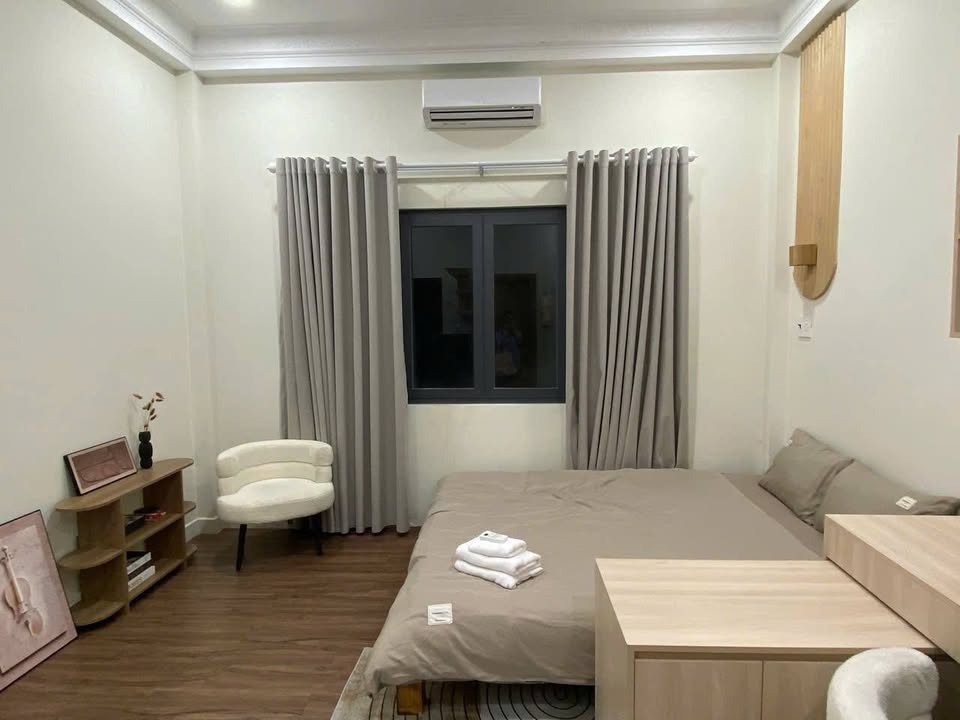 Căn hộ cho thuê đường Trần Quang Khải, quận 1 - Full nội thất, giờ giấc tự do!