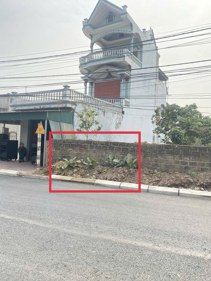 Đất nền Đức Chính 98m² giá thỏa thuận - Vị trí kinh doanh đắc địa!