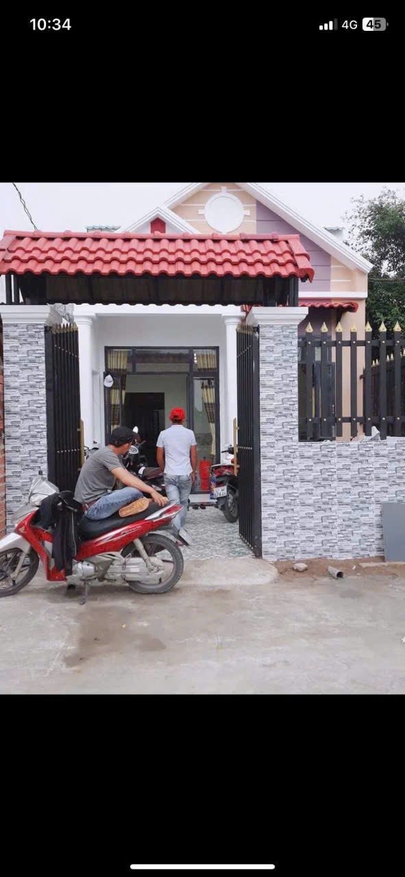 Nhà đẹp tại xã Mỹ Hạnh Bắc 100m² giá 1.2 tỷ - Cơ hội vàng cho bạn!