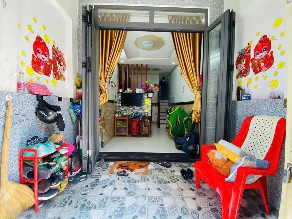 Nhà riêng Đông Hòa Dĩ An 25m² giá 900 triệu - Thiết kế tiện nghi, gần nhiều tiện ích!