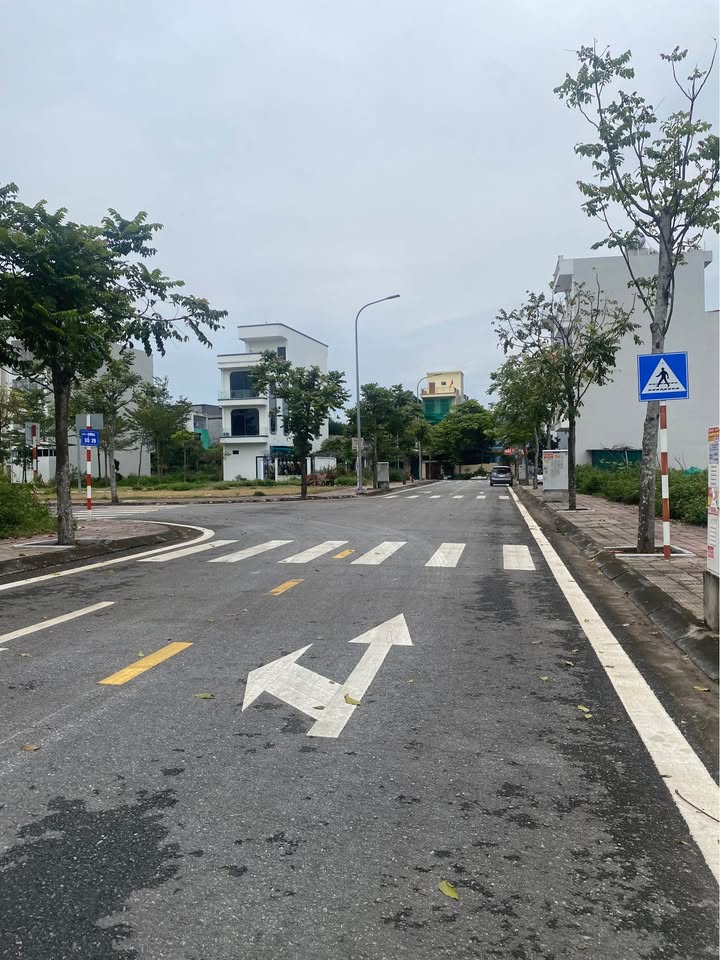 Đất nền Vũ Phúc Thái Bình 66m² giá 2 tỷ - Hướng Tây Bắc, không vướng hố ga