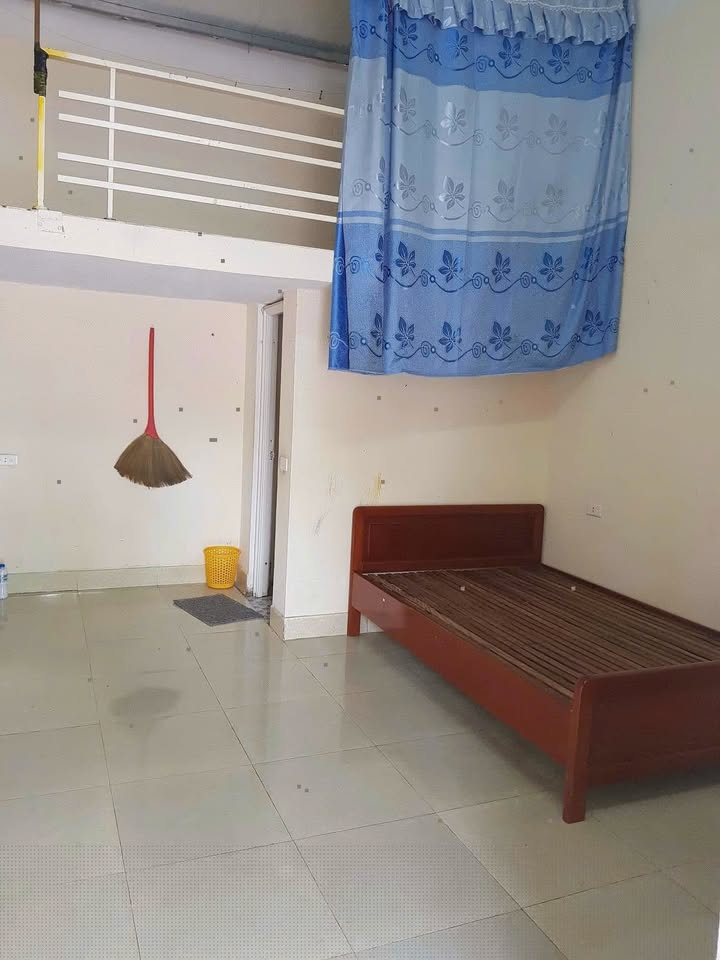 Cho thuê phòng trọ Quảng Yên 30m² giá thỏa thuận - Không gian nhỏ xinh, thuận tiện kinh doanh!