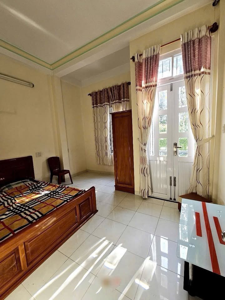 Nhà nguyên căn cho thuê tại Dã Tượng, Nha Trang 120m² - Full nội thất, kinh doanh ngay!
