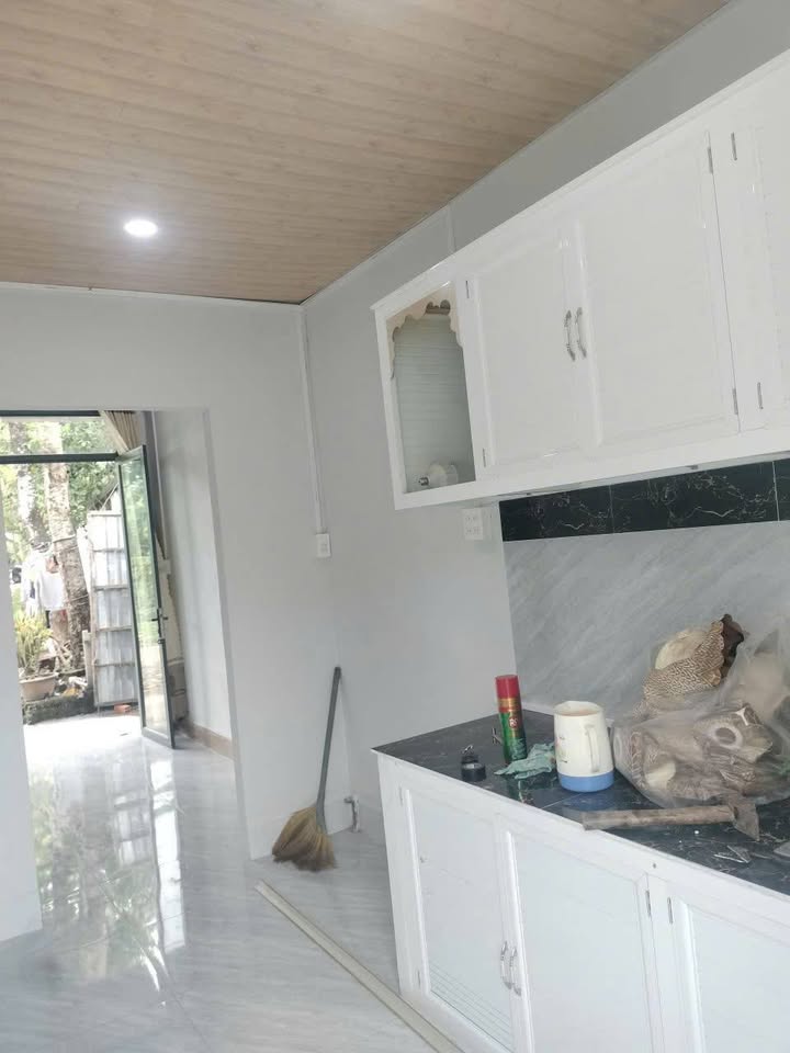 Nhà phố Rạch Giá 35m² giá 350 triệu - Vừa xây xong, giấy tay chính chủ!