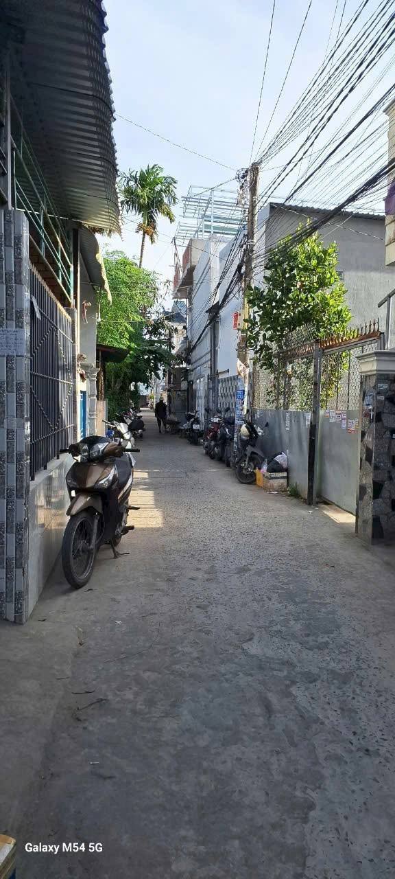 Nhà trệt lửng hẻm nhánh Liên Tổ 12-20 đường Nguyễn Văn Cừ Nối Dài 75m² giá 4 triệu - Không gian sống lý tưởng!