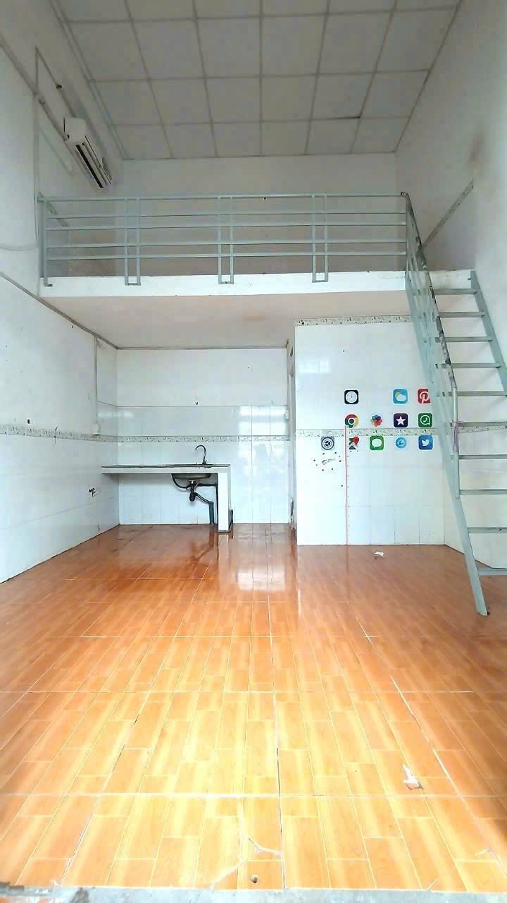 Phòng trọ cho thuê mặt tiền KDC Thới Nhựt 15m² giá 3.5 triệu - Thích hợp ở và kinh doanh!