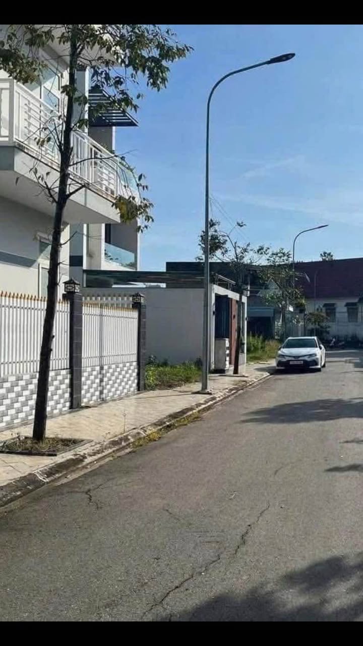 Đất nền biệt thự Khu Thanh Sơn A, Hoà Long 126m² giá 2.2 tỷ - Cơ hội đầu tư hấp dẫn!