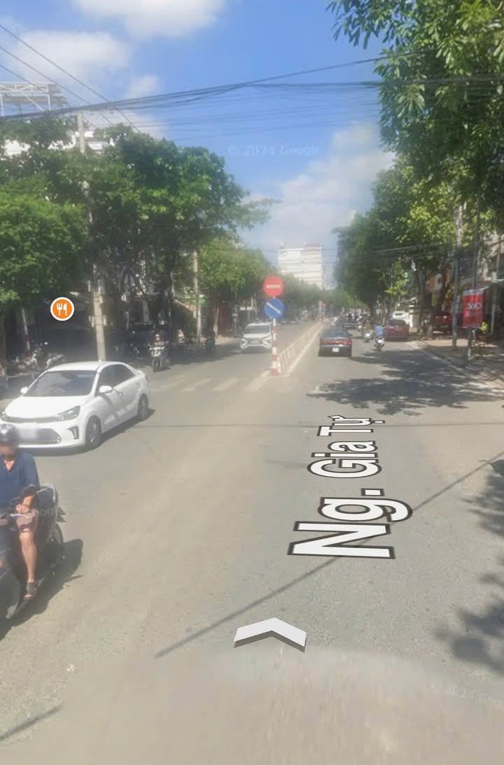 Cho thuê mặt tiền Ngô Gia Tự, Phan Rang-Tháp Chàm 100m² giá 13 triệu - Nhà mới đẹp, tiện ích đa dạng!