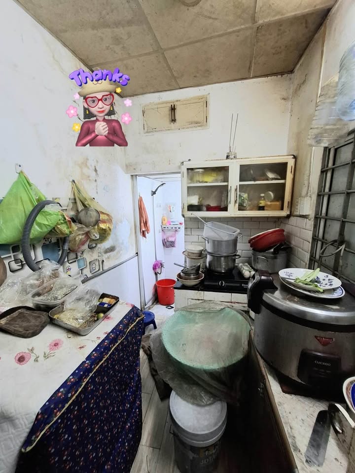 Nhà riêng Quận 10 8m² giá 1.9 tỷ - Hàng hiếm giữa trung tâm Sài Gòn!