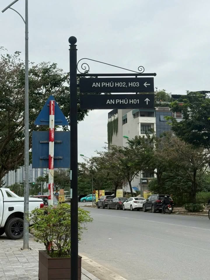 Nhà 5 tầng lô góc Dương Nội, Hà Đông 40m² giá 7 tỷ - Nhà mới ở ngay!