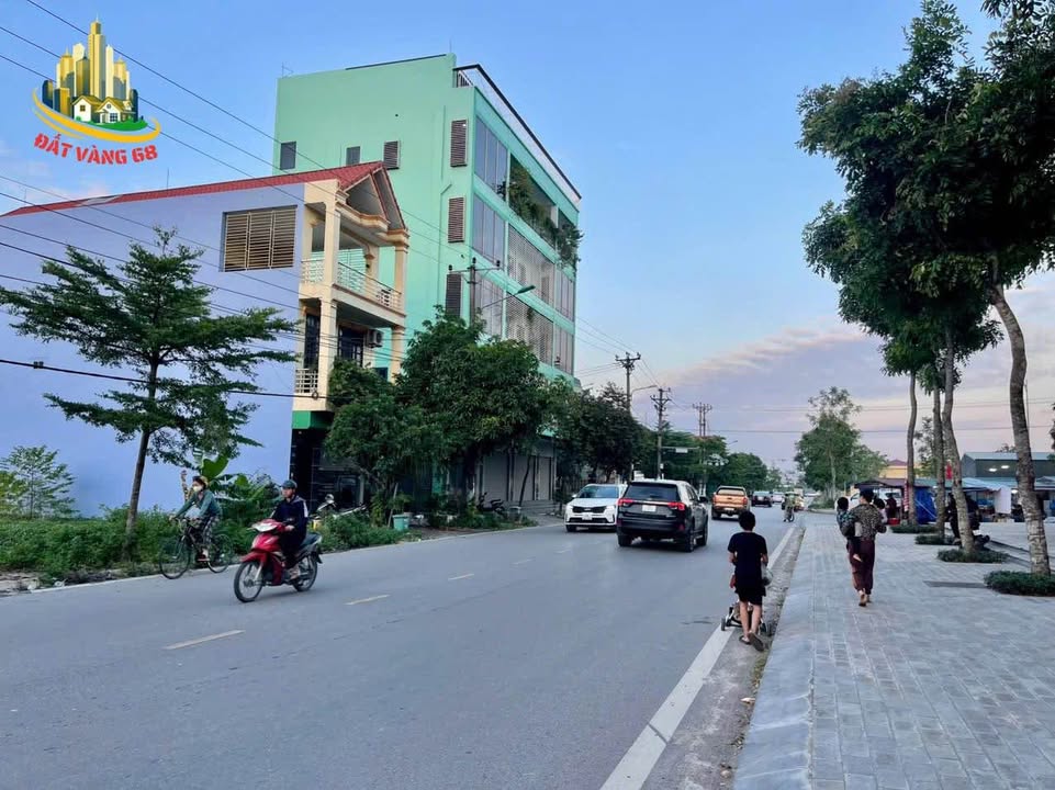 Bán đất Ninh Tiến, Hoa Lư 95m² giá 9.1 tỷ - Vị trí đẹp thuận tiện kinh doanh!