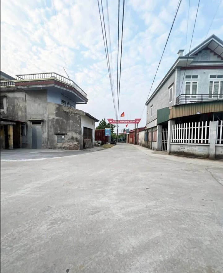 Đất nền thôn Cao La, Tứ Kỳ 101m² giá 1.4 tỷ - Vị trí đắc địa hai mặt tiền!