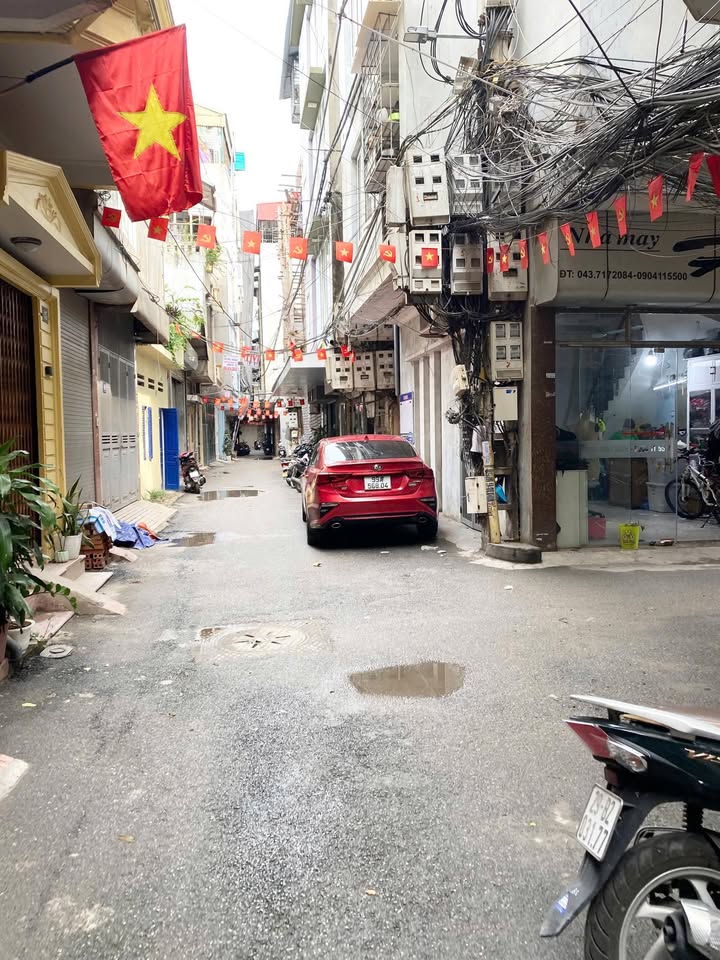 Nhà phố 6 tầng Hồng Hà Ba Đình 12m² giá 3.45 tỷ - Sổ đỏ chính chủ, vào ở ngay!