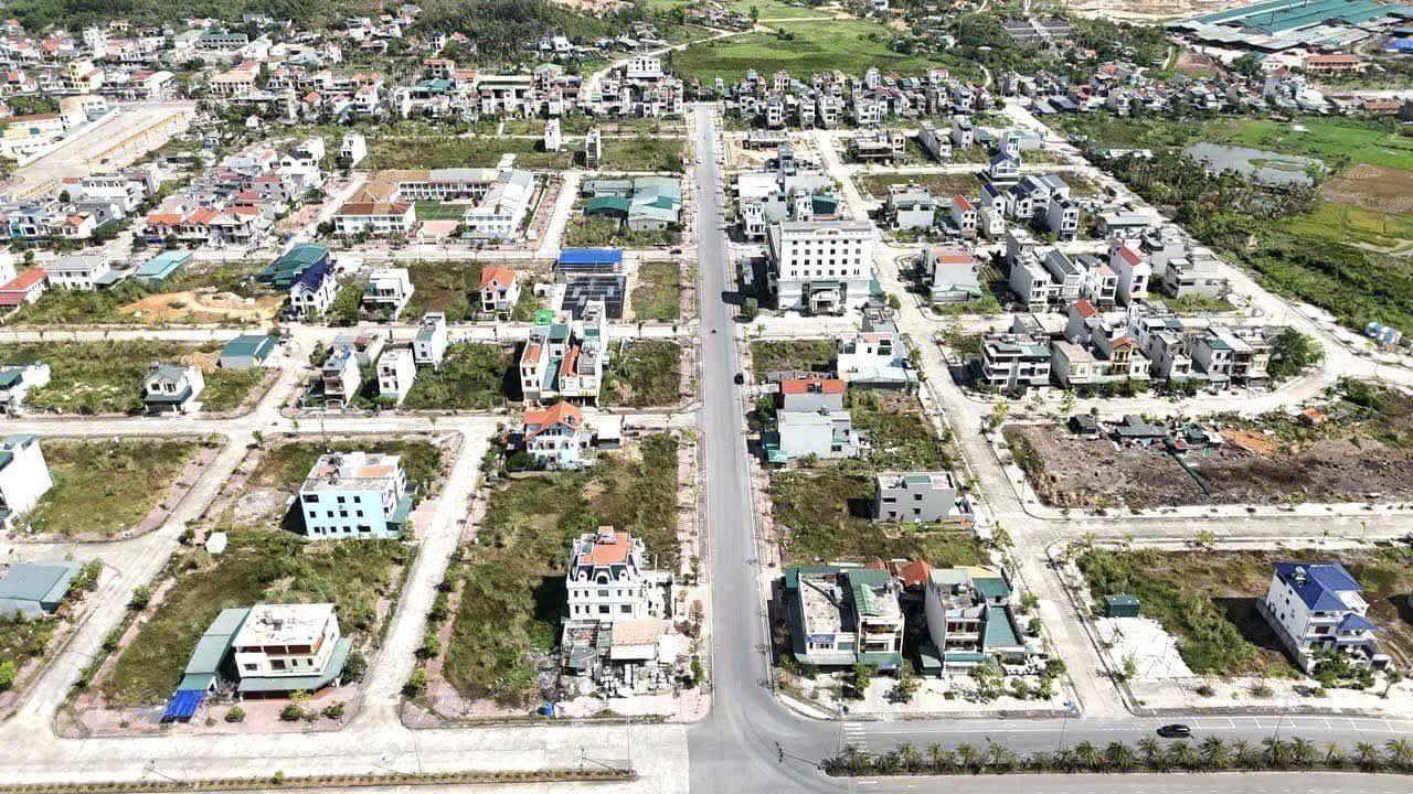 Nhà phố liền kề Khu Trới 5 Hạ Long 159m² giá 5.088 tỷ - Kinh doanh sầm uất!