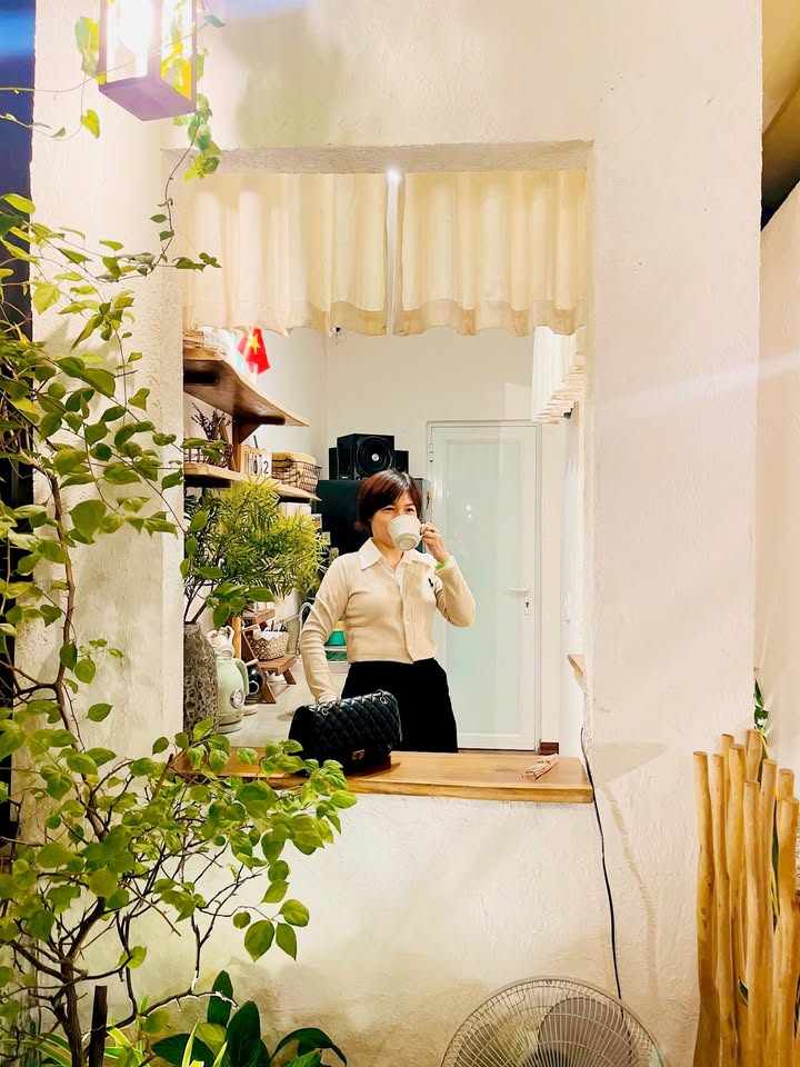 Nhà 3 tầng Cẩm Thạch, Cẩm Phả 75m² giá chỉ 1.5 tỷ - Sổ hồng chính chủ!