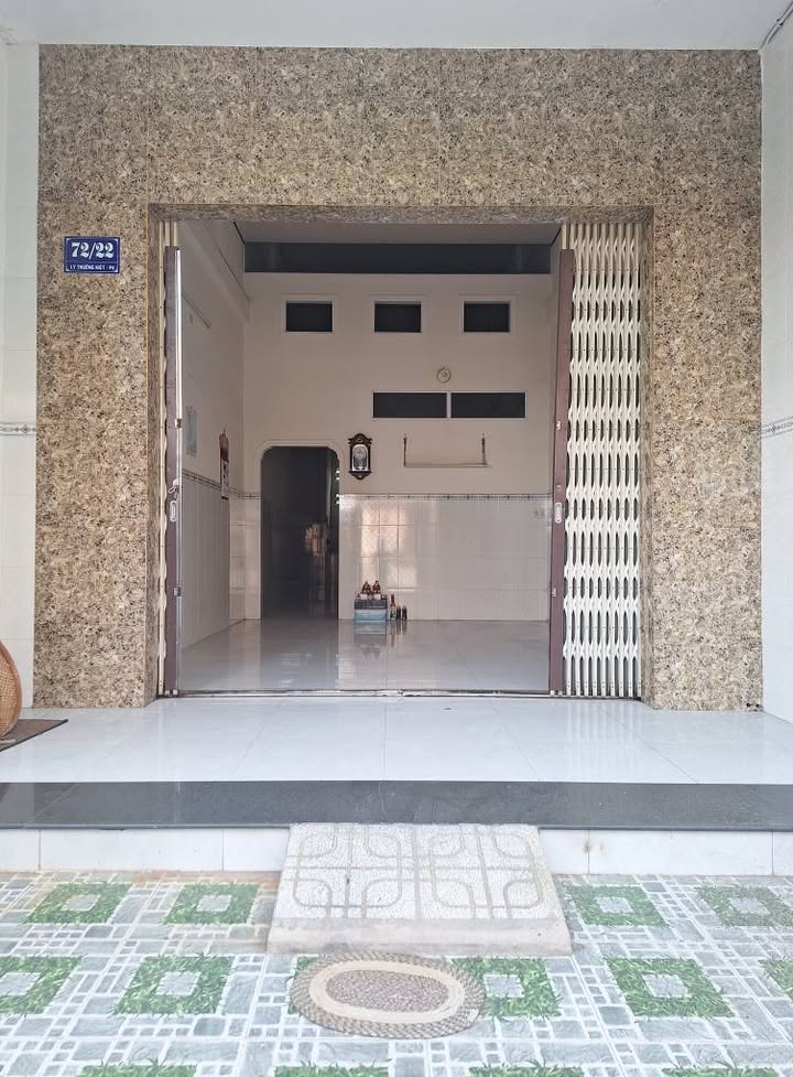 Nhà bán hẻm 72 Lý Thường Kiệt, Đạo Thạnh, 88m² giá 2.1 tỷ - Dọn vào ở ngay!