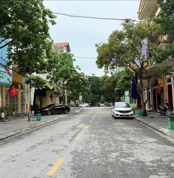 Đất nền 170m² mặt tiền đường Thành Công - Khu dân cư đông đúc, an ninh tốt!