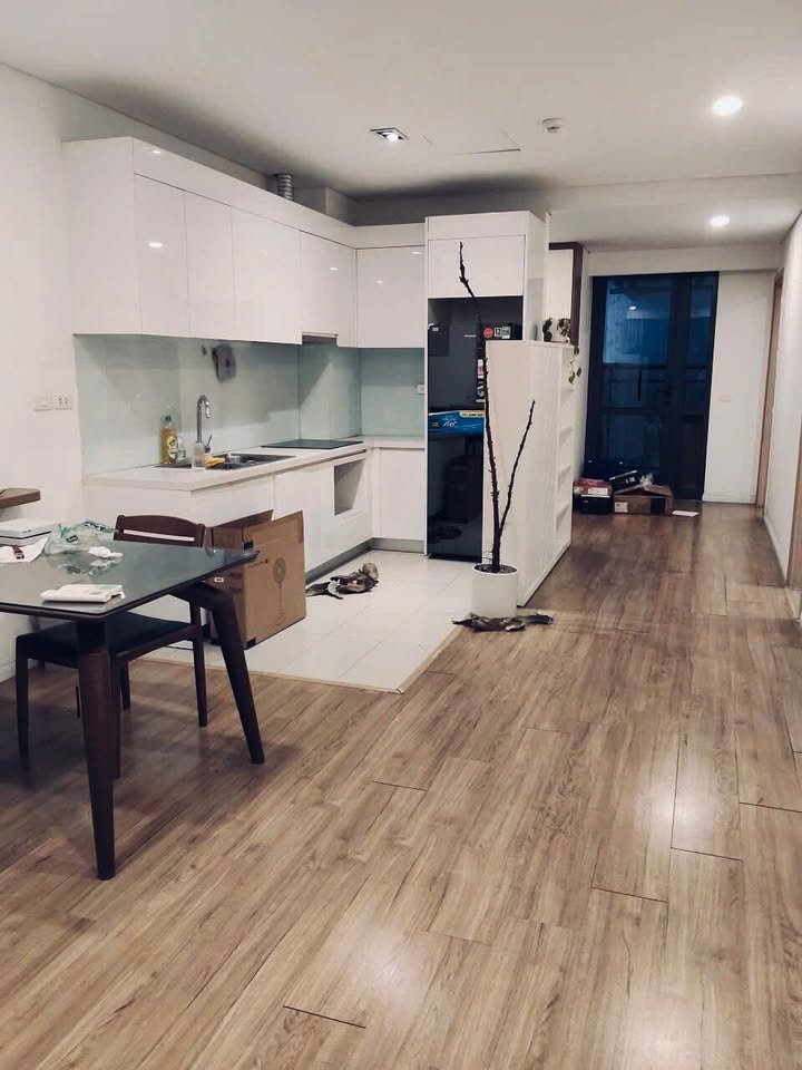 Chung cư Mipec Long Biên 2 ngủ giá thỏa thuận - Full nội thất, sẵn sàng vào ở!