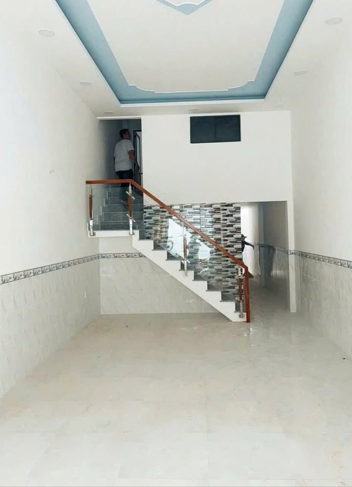 Nhà đẹp tại Liên Khu 4-5, Vĩnh Lộc B, Bình Chánh, 66m², giá 2.35 tỷ - Chính chủ bán gấp!