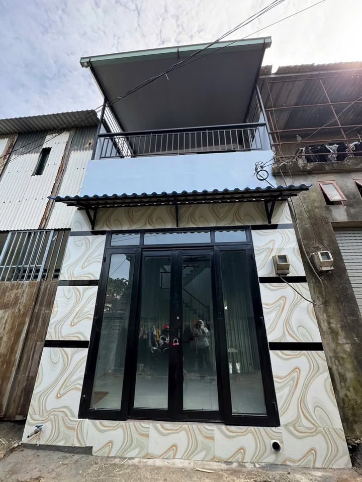 Nhà bán tại đường Nguyễn Thị Trọn, huyện Bình Chánh, 52m² giá 1.55 tỷ - Nhà đẹp, tiện nghi