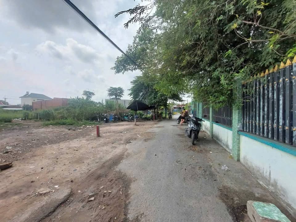 Đất thổ cư Tân Thạnh Đông Củ Chi 272m² giá 3.7 tỷ - Hẻm xe hơi tới đất!