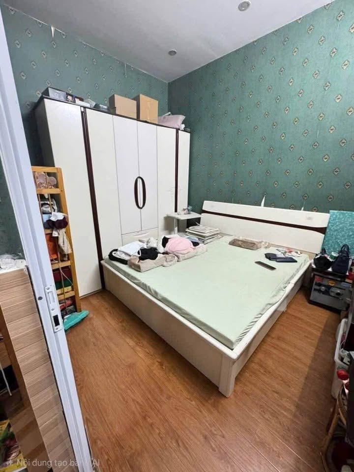 Nhà 2 tầng đường Bà Triệu, phường Hàm Rồng, 96m² - Ô tô quay đầu thoải mái!