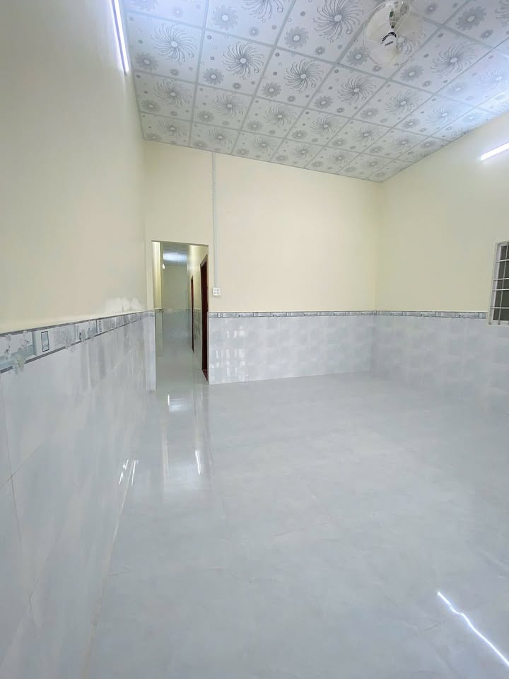 Nhà cho thuê mặt tiền đường Nguyễn Văn Cừ, quận Ninh Kiều, Cần Thơ 100m² - Thích hợp kinh doanh và ở ngay!