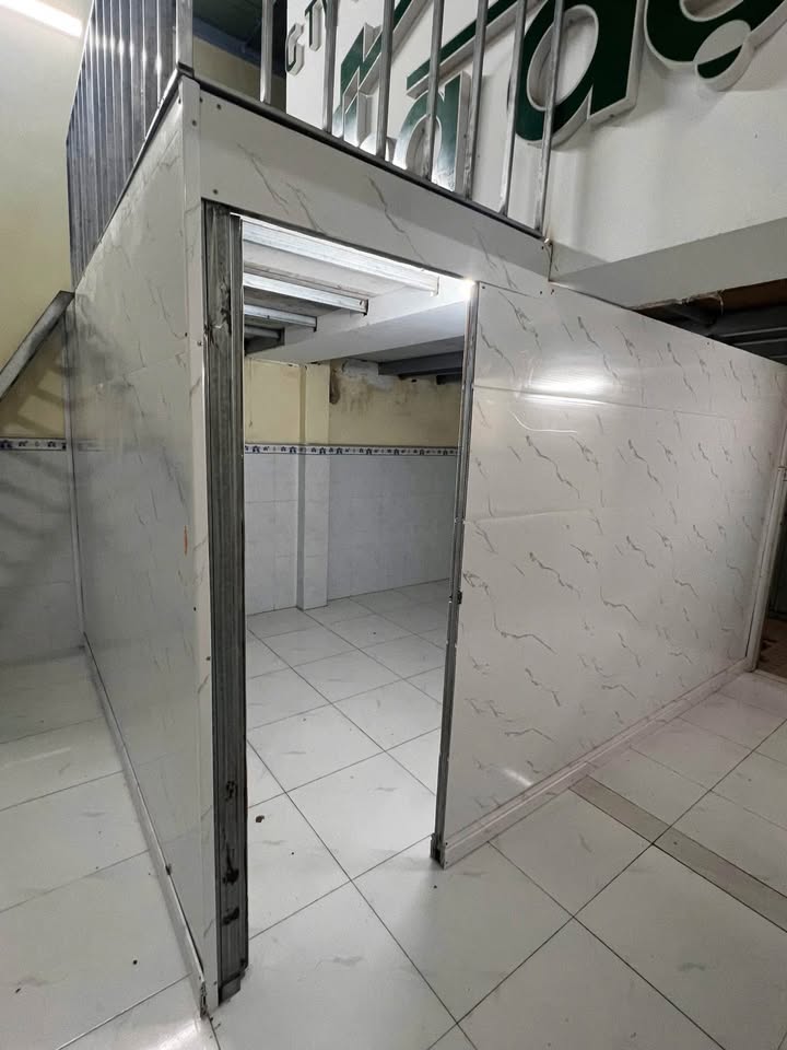 Cho thuê mặt bằng nhà nguyên căn Tiến Thành 1 phòng ngủ giá 4 triệu - Phù hợp mọi ngành nghề