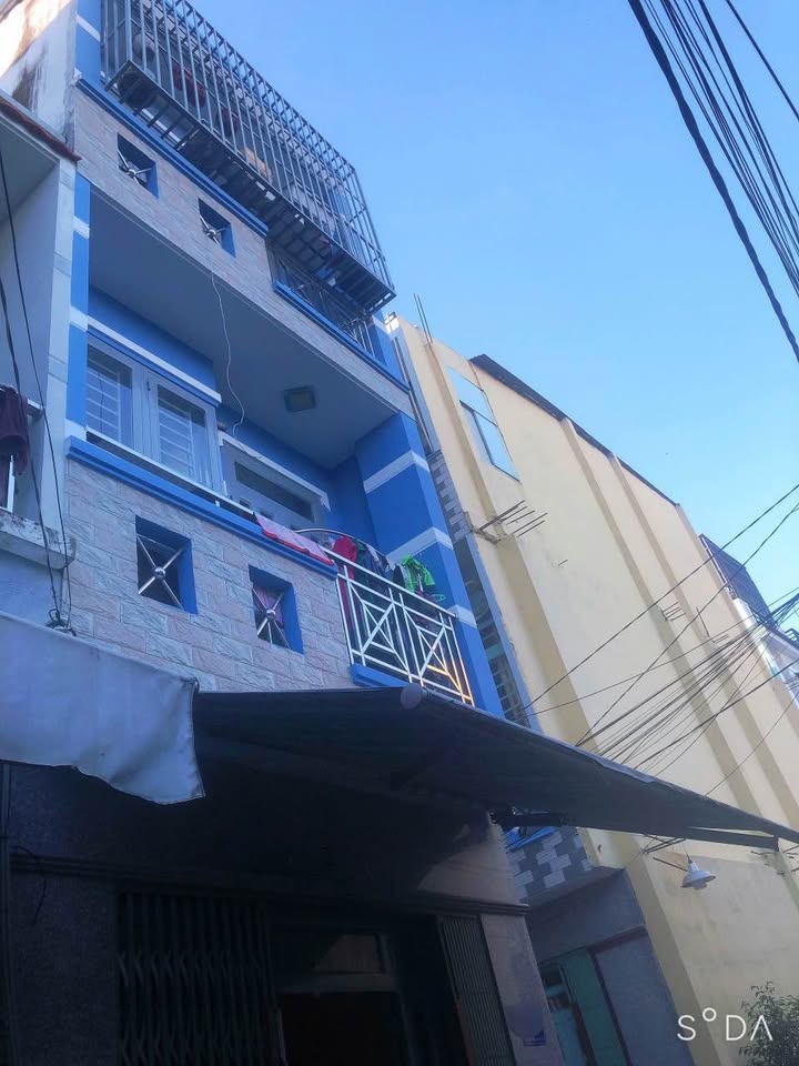 Nhà riêng 4.9 tỷ Lưu Hữu Phước, 38.5m² - Sổ hồng hoàn công, vị trí đẹp!