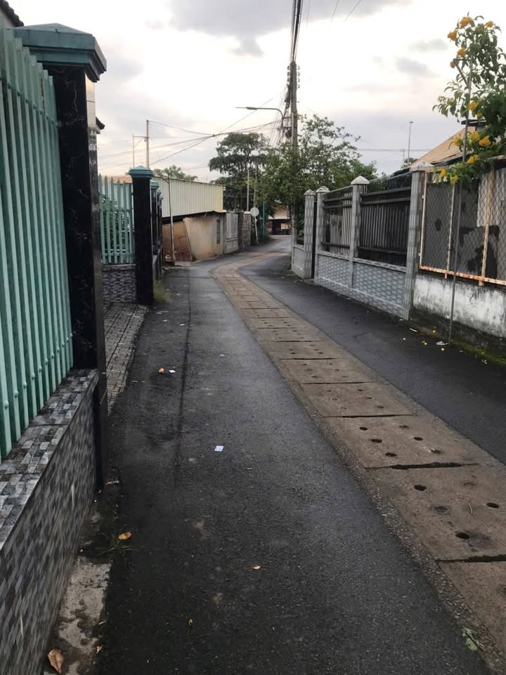 Nhà cấp 4 Chánh Mỹ 148m² chỉ 3 tỷ - Vị trí đắc địa gần chợ!