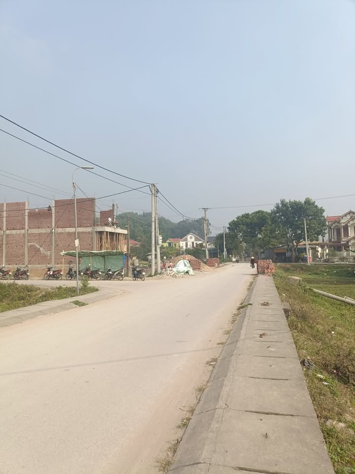 Đất nền xã Quảng Thạch 150m² giá 1.2 tỷ - Đầu tư sinh lời hấp dẫn!