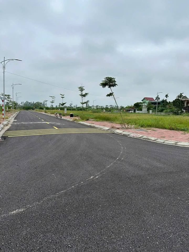 Đất nền Hoàng Hoa Thám, Ân Thi 116.2m² - Hướng Nam, giá tốt đầu tư!